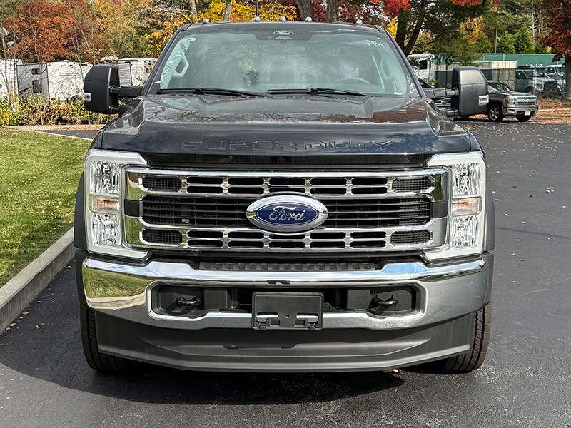 2024 Ford F550 (Key# 1984) 4